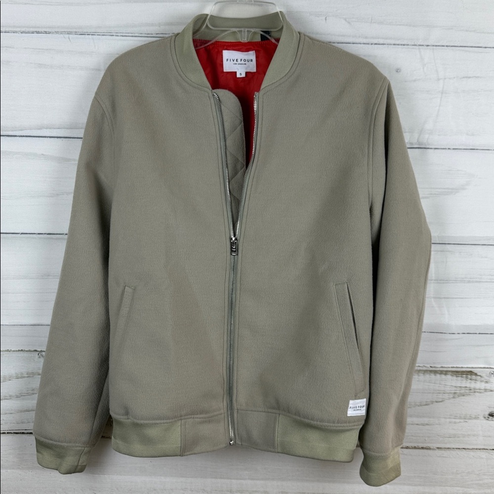 Five/Four fall jacket, form zipper, pockets,